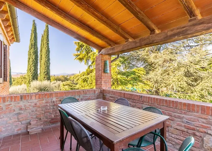 In Castiglione Del * Castiglione del Lago