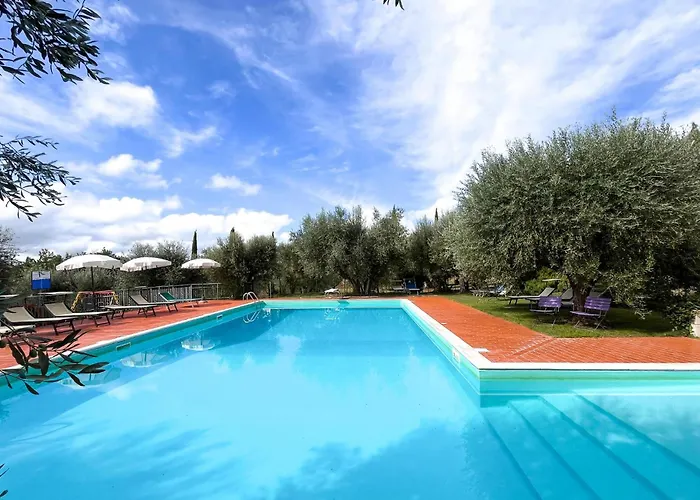 In Castiglione Del * Castiglione del Lago